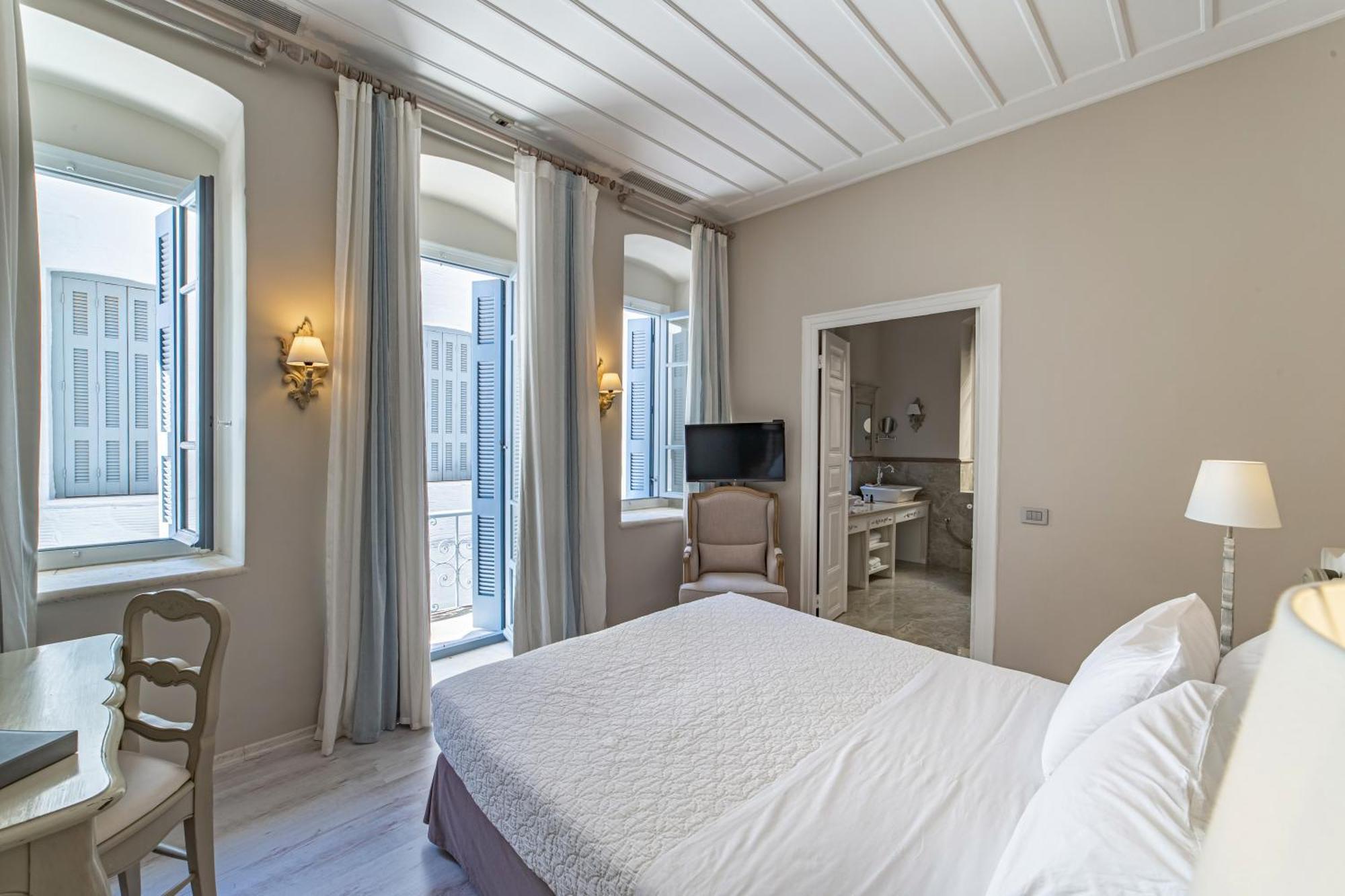Micra Anglia Boutique Hotel & Spa Andros Town Luaran gambar