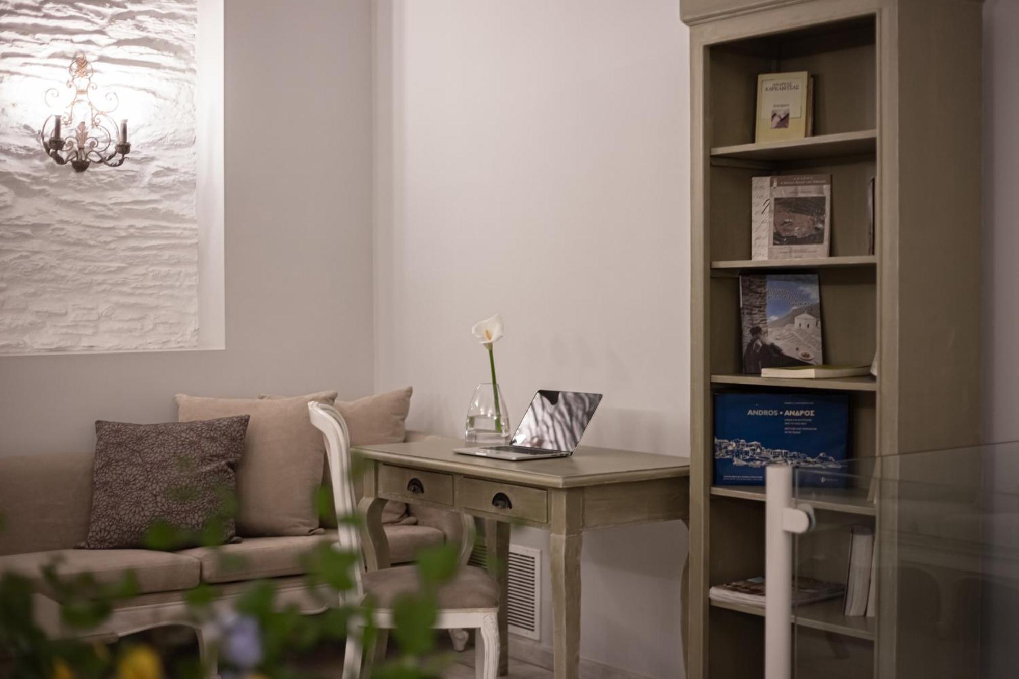 Micra Anglia Boutique Hotel & Spa Andros Town Luaran gambar
