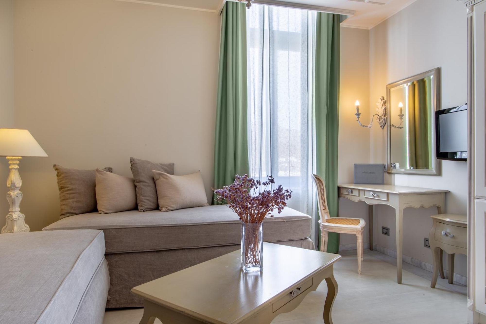 Micra Anglia Boutique Hotel & Spa Andros Town Luaran gambar